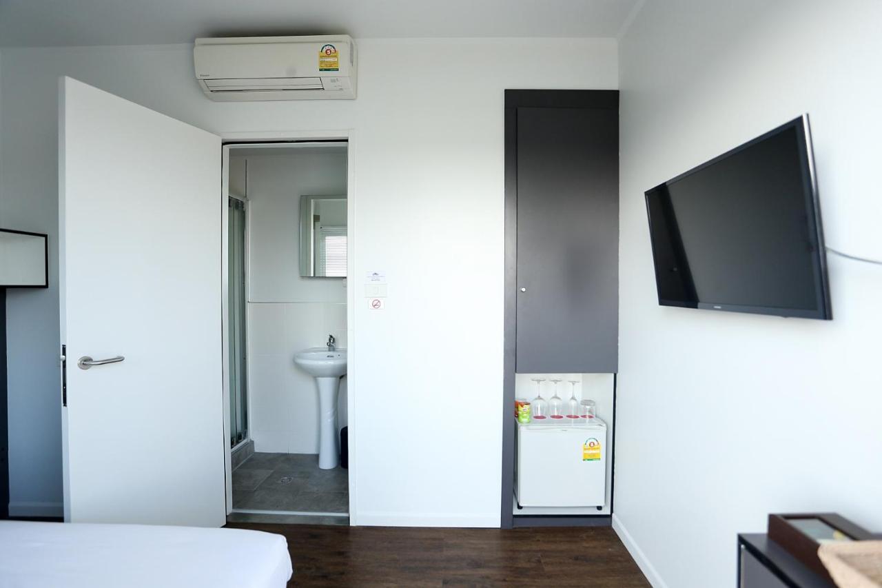Bric Box Hotel Buri Ram Eksteriør billede